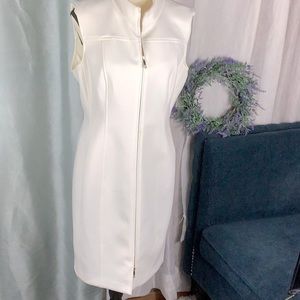 Tommy Hilfiger front zip white dress. Scuba material. Size 16